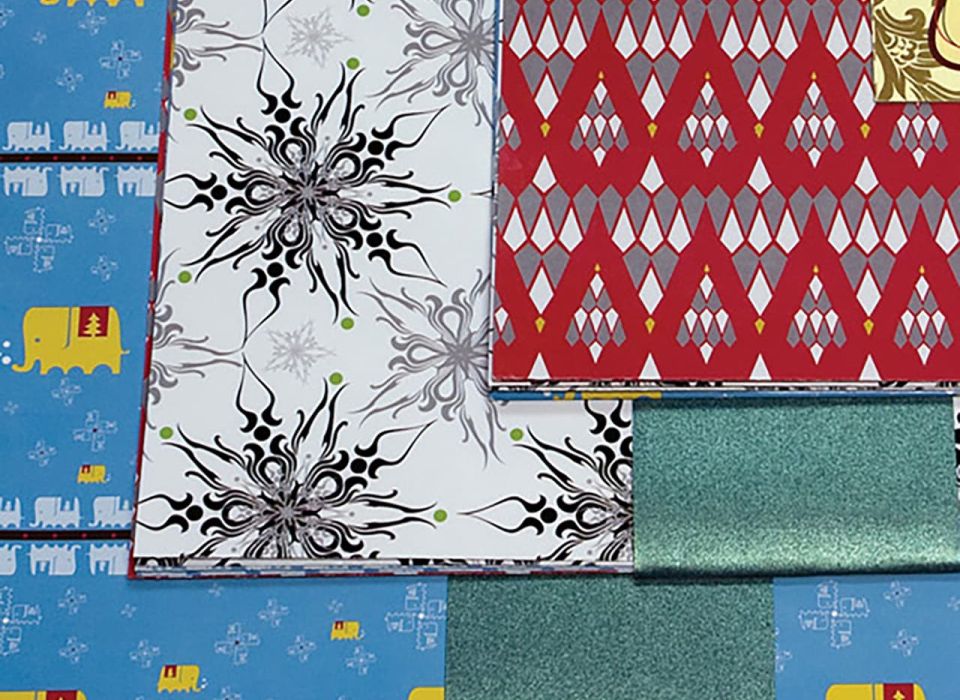 ND Holiday Gift Paper